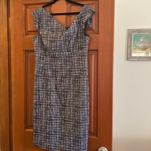 Adrianna Papel Black and White Dress size 10- Lined